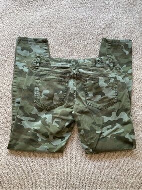 Lei Camo Ashley Low Rise Skinny Jeans - Size 1